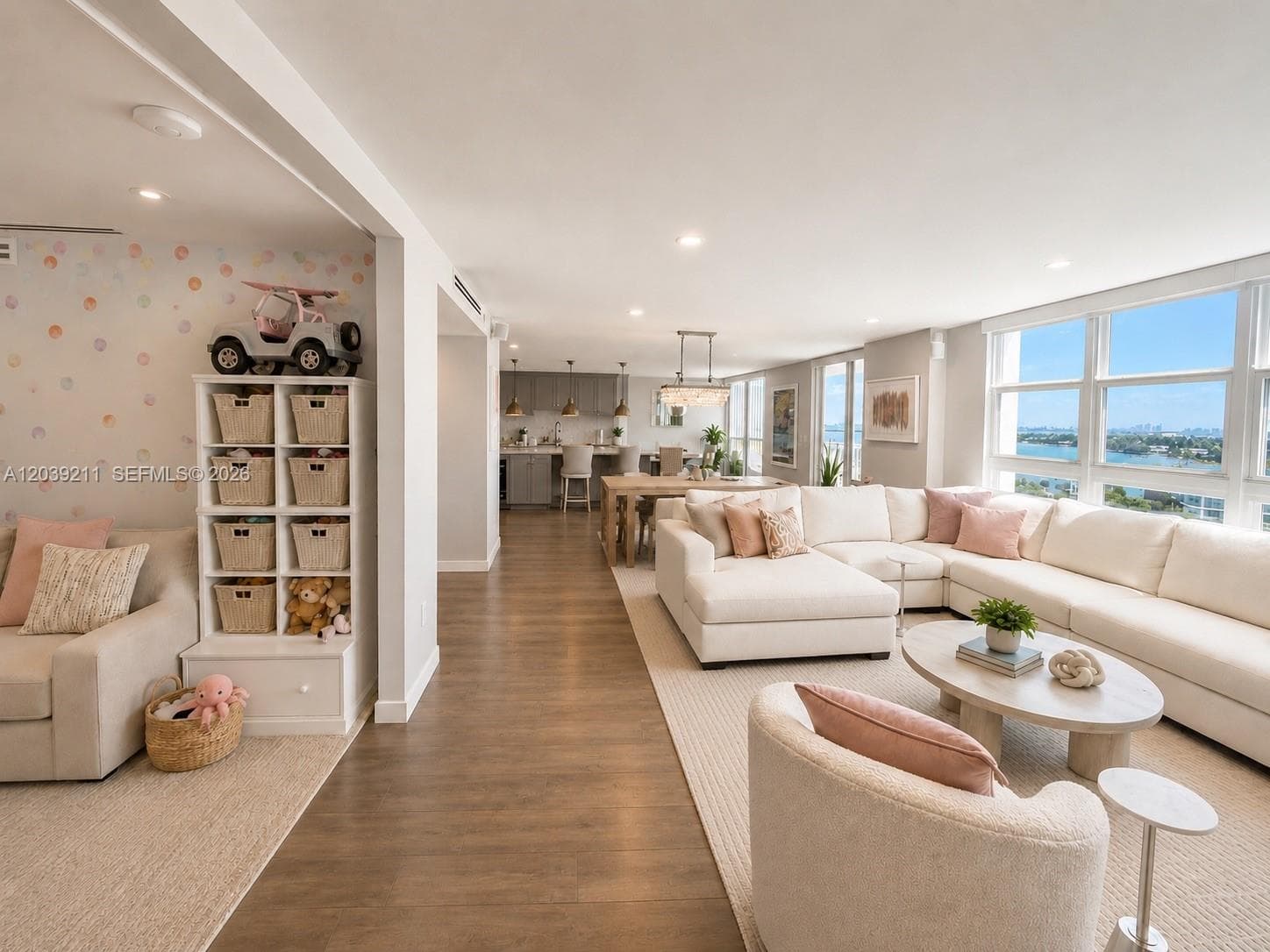 9 Island Ave #1114 3