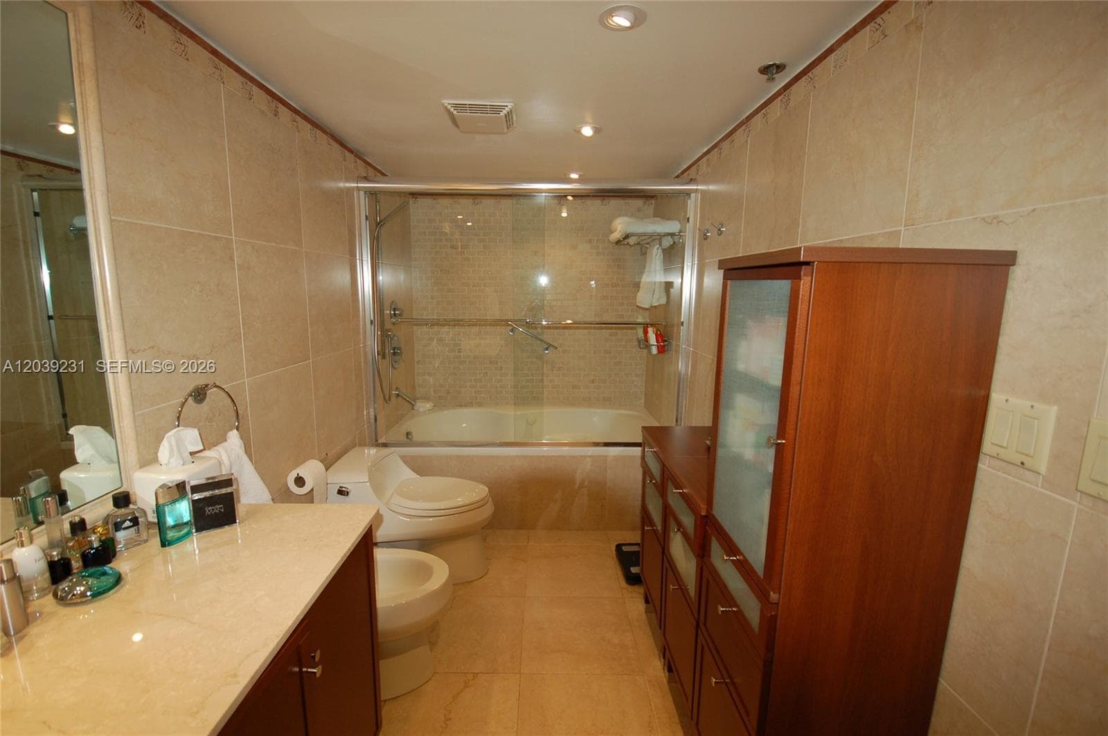 8877 Collins Ave 507 photo 2