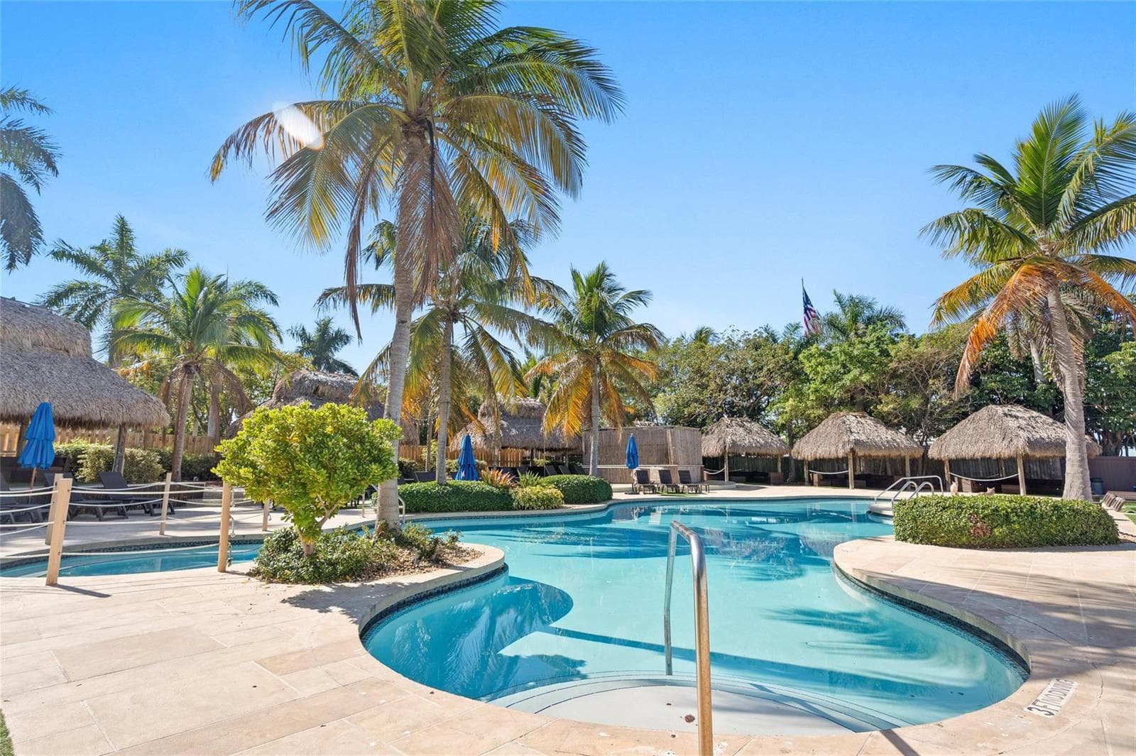104000 Overseas Highway 3