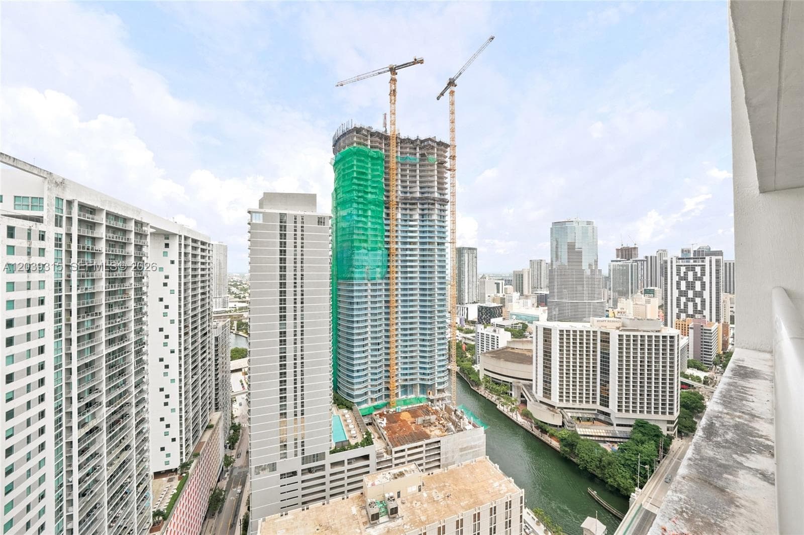 485 Brickell Ave 3707 photo 16