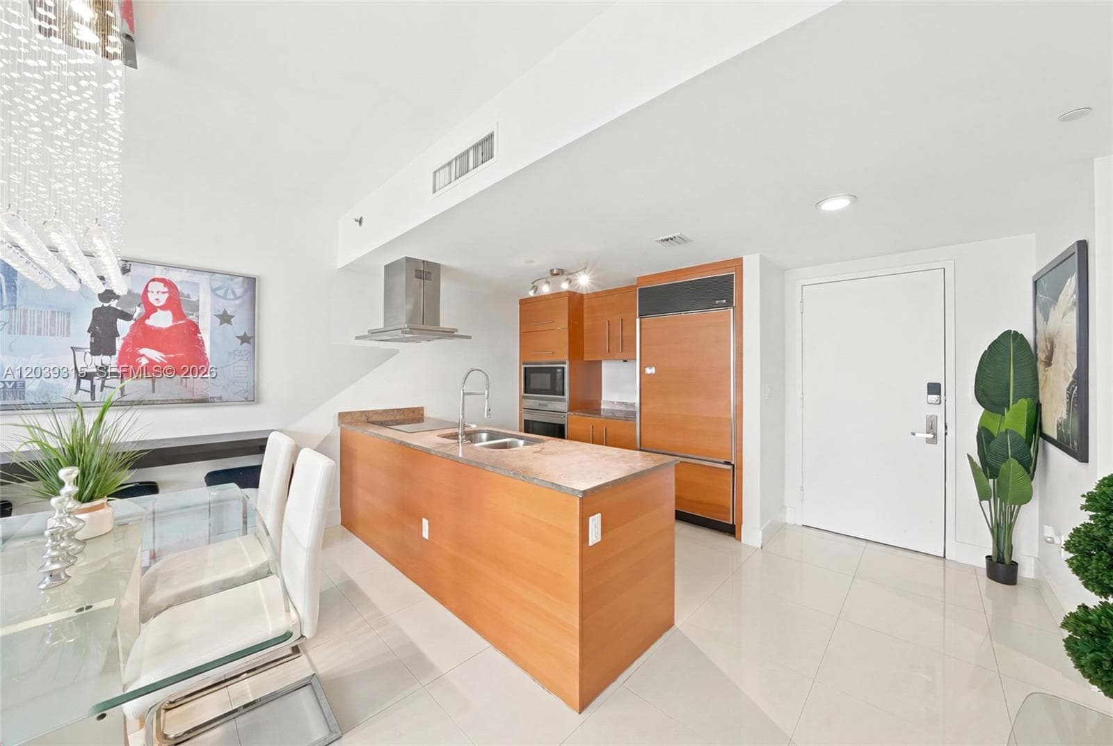 485 Brickell Ave #3707 4