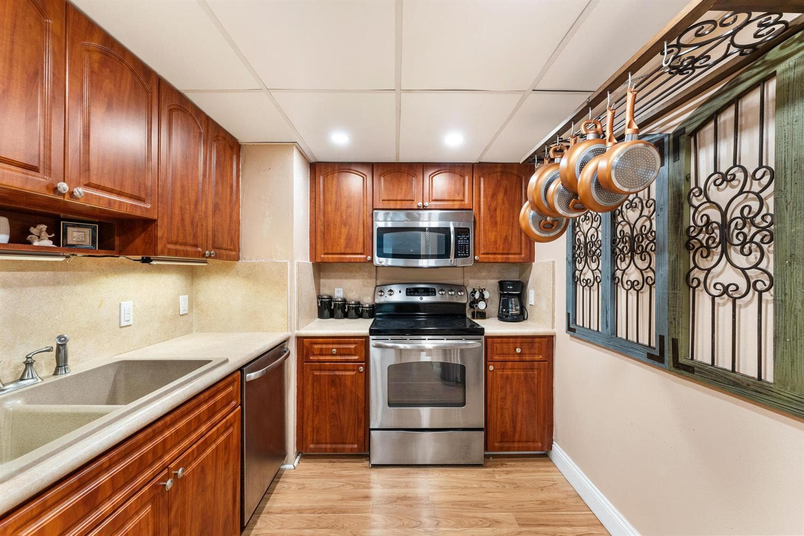5600 N Flagler Drive #402 5