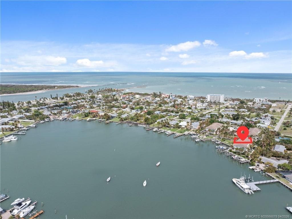 1560 Island Cove Road 4