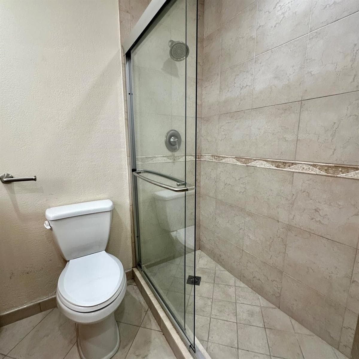 815 Middle River Drive 110 photo 12