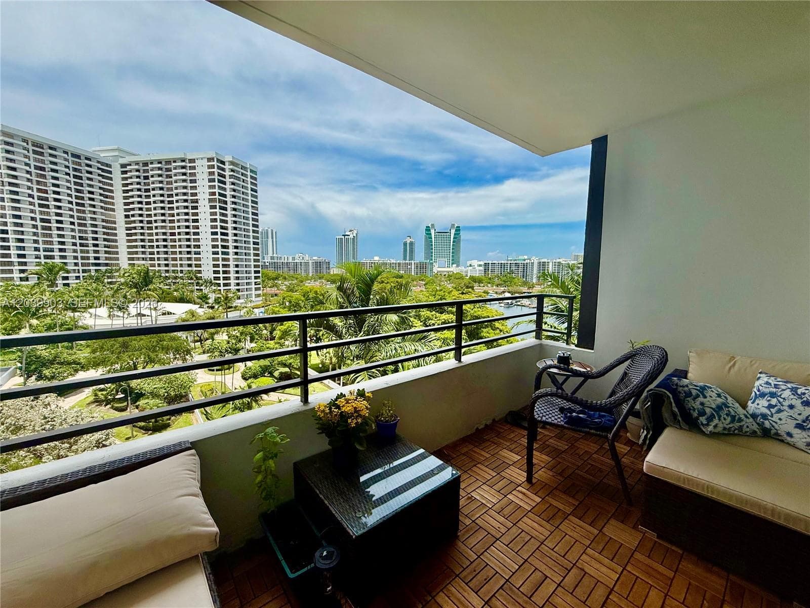 500 Three Islands Blvd 421 photo 17