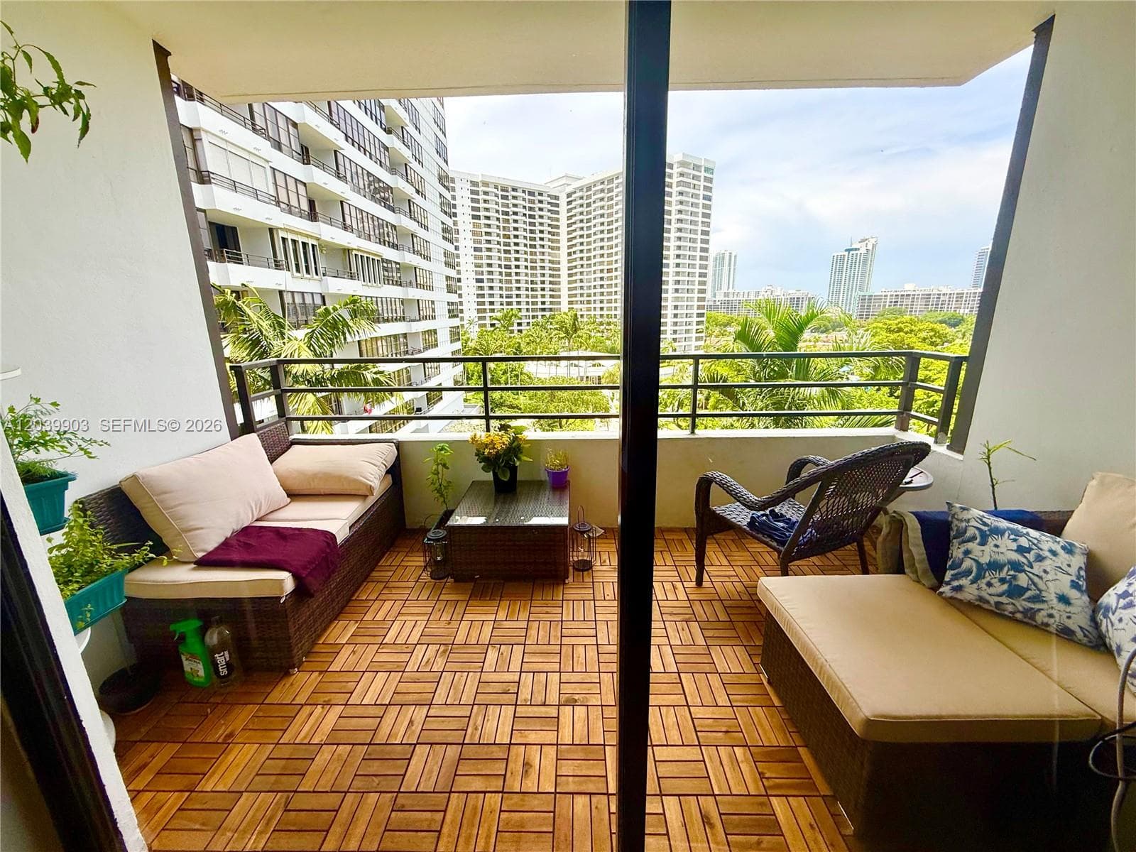 500 Three Islands Blvd 421 photo 7