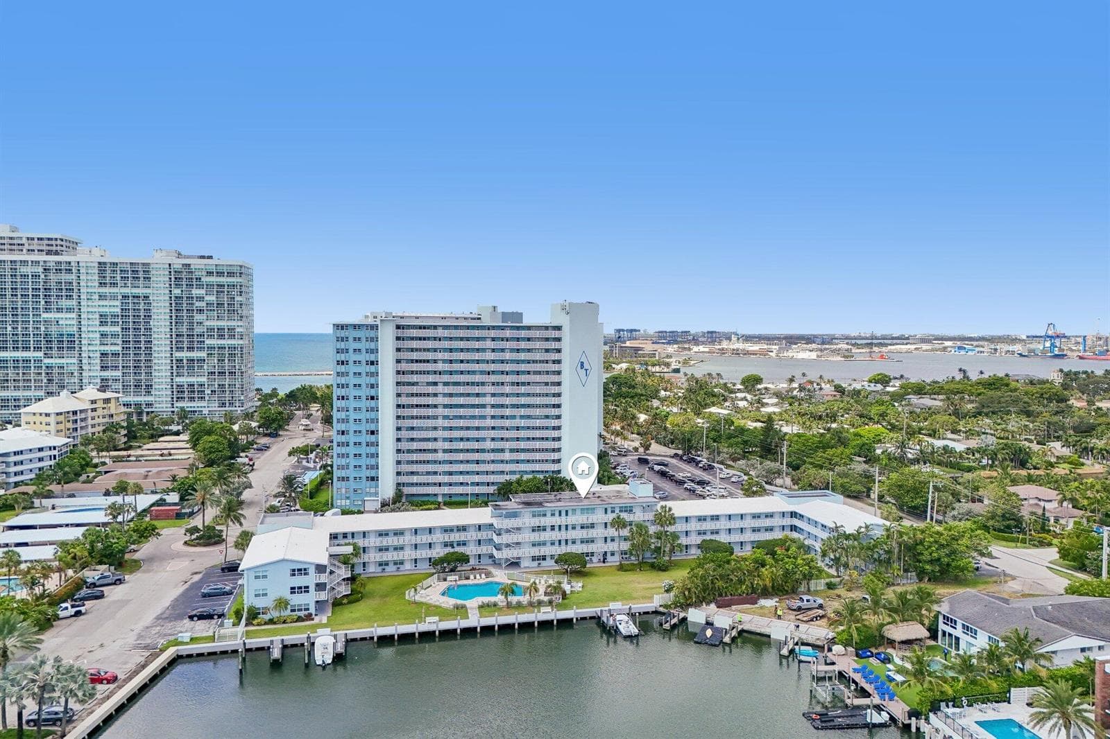1850 S Ocean Drive #111 3
