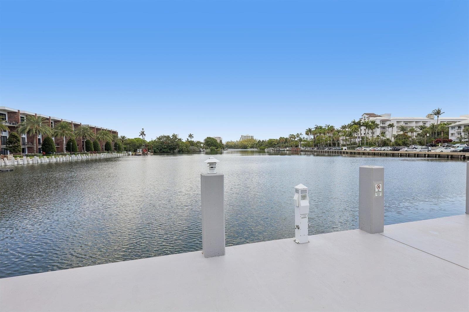 1850 S Ocean Drive #111 4