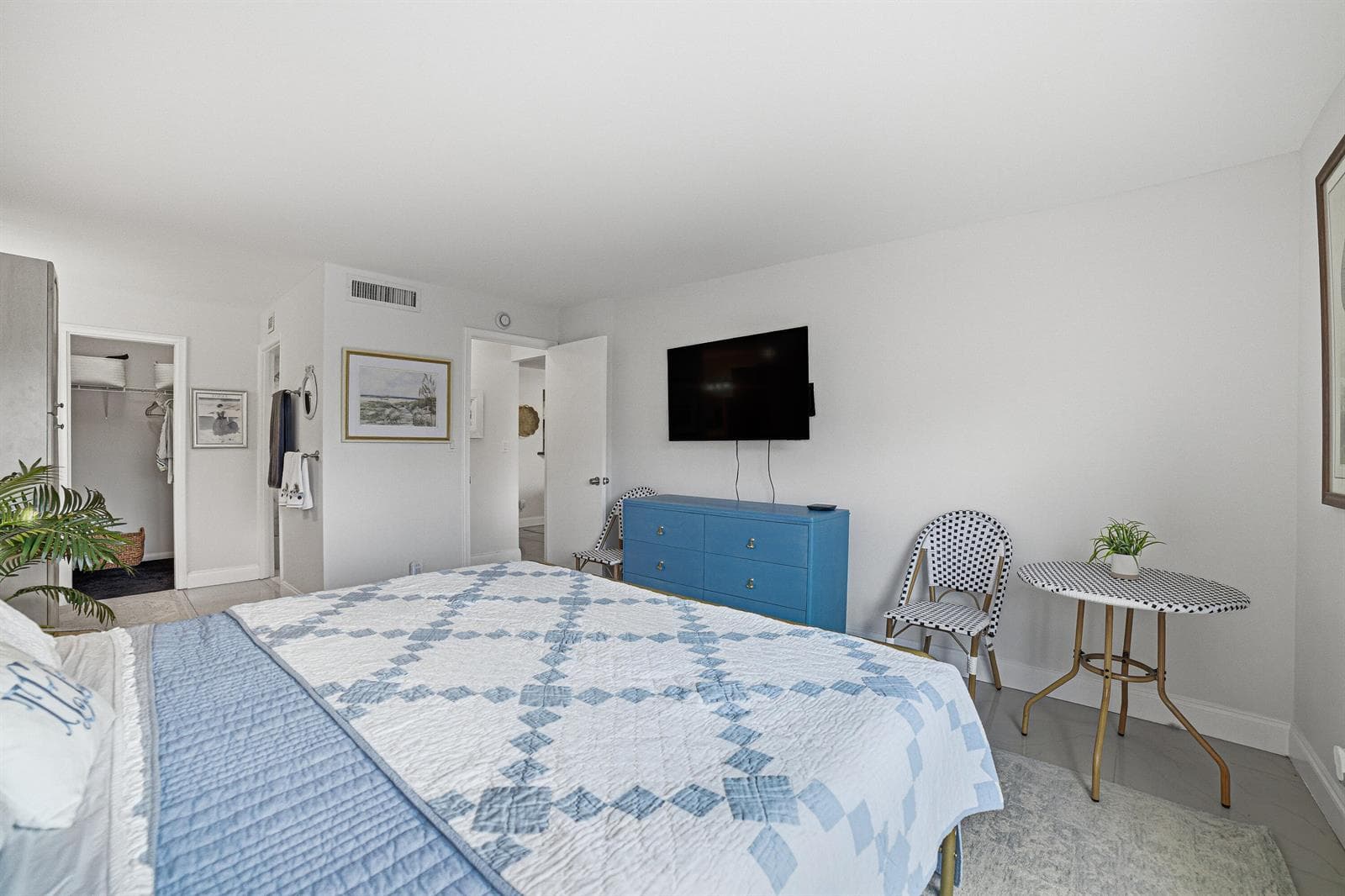 6 Royal Palm Way 211 photo 20