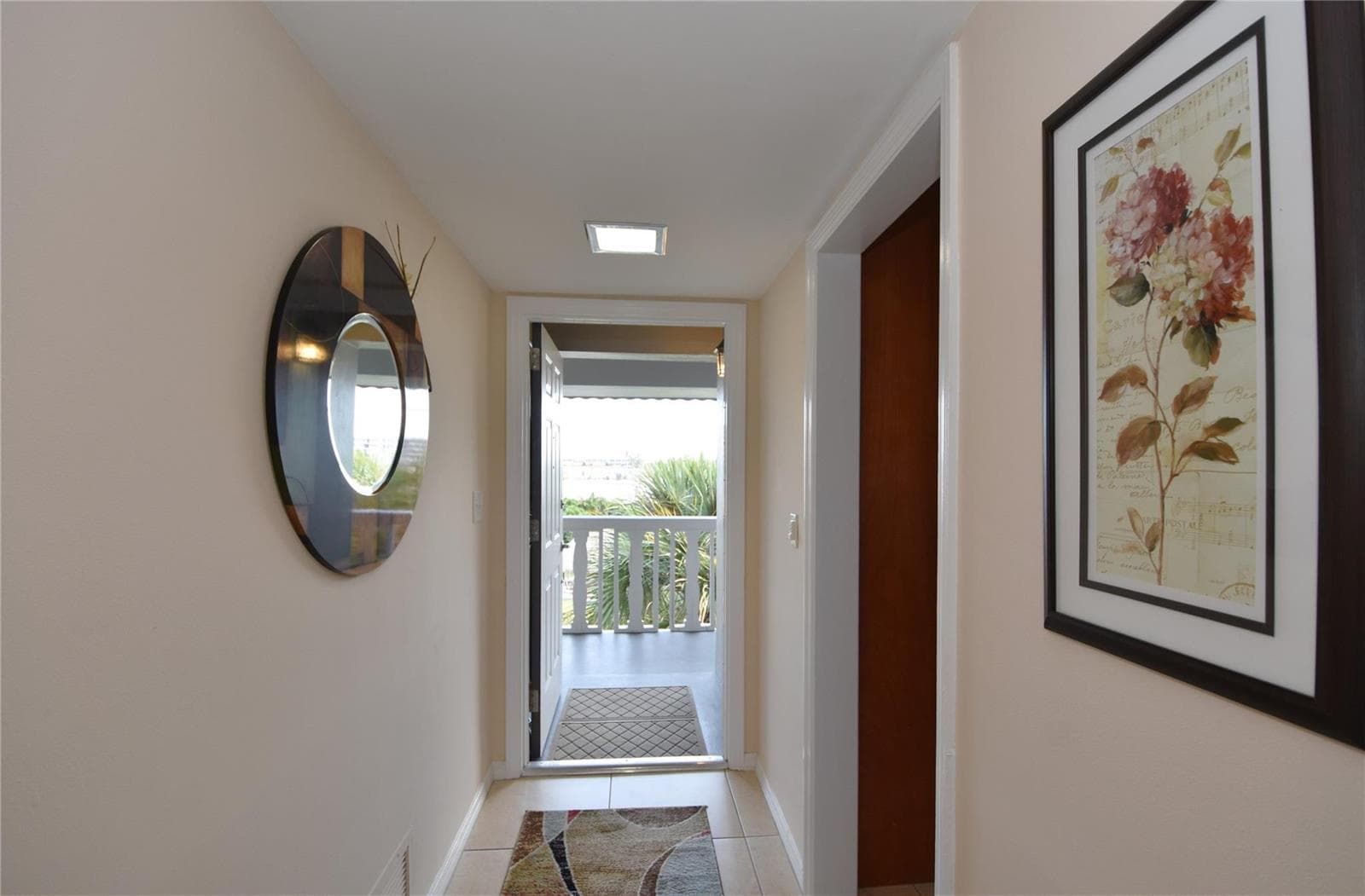 3111 NE 51st Street #405c 3