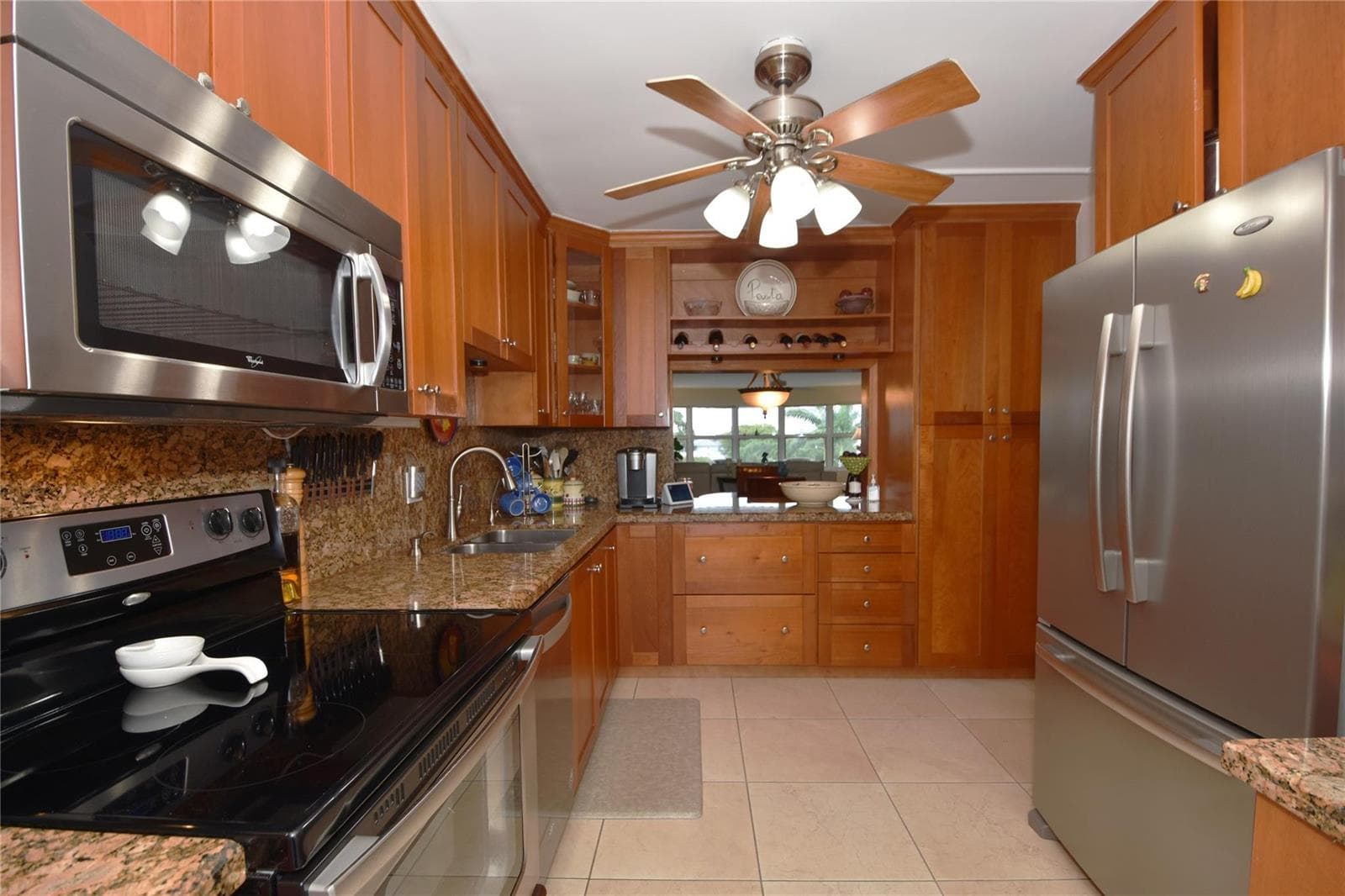 3111 NE 51st Street #405c 5