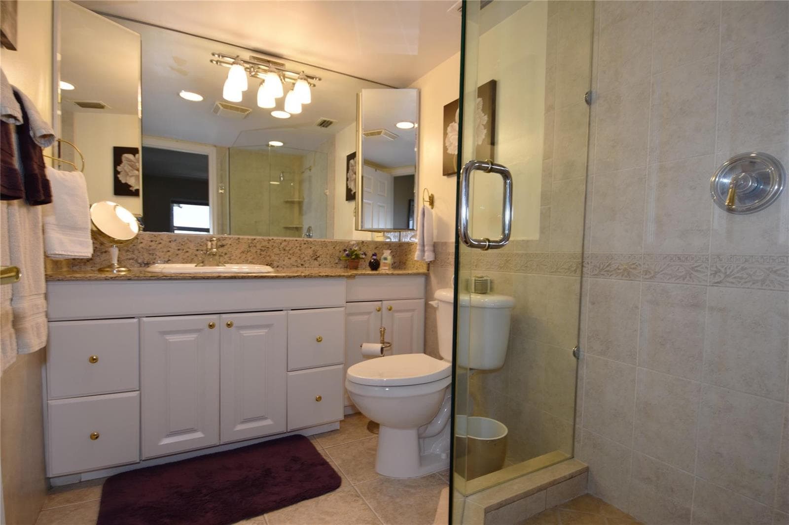 3111 NE 51st Street 405c photo 24