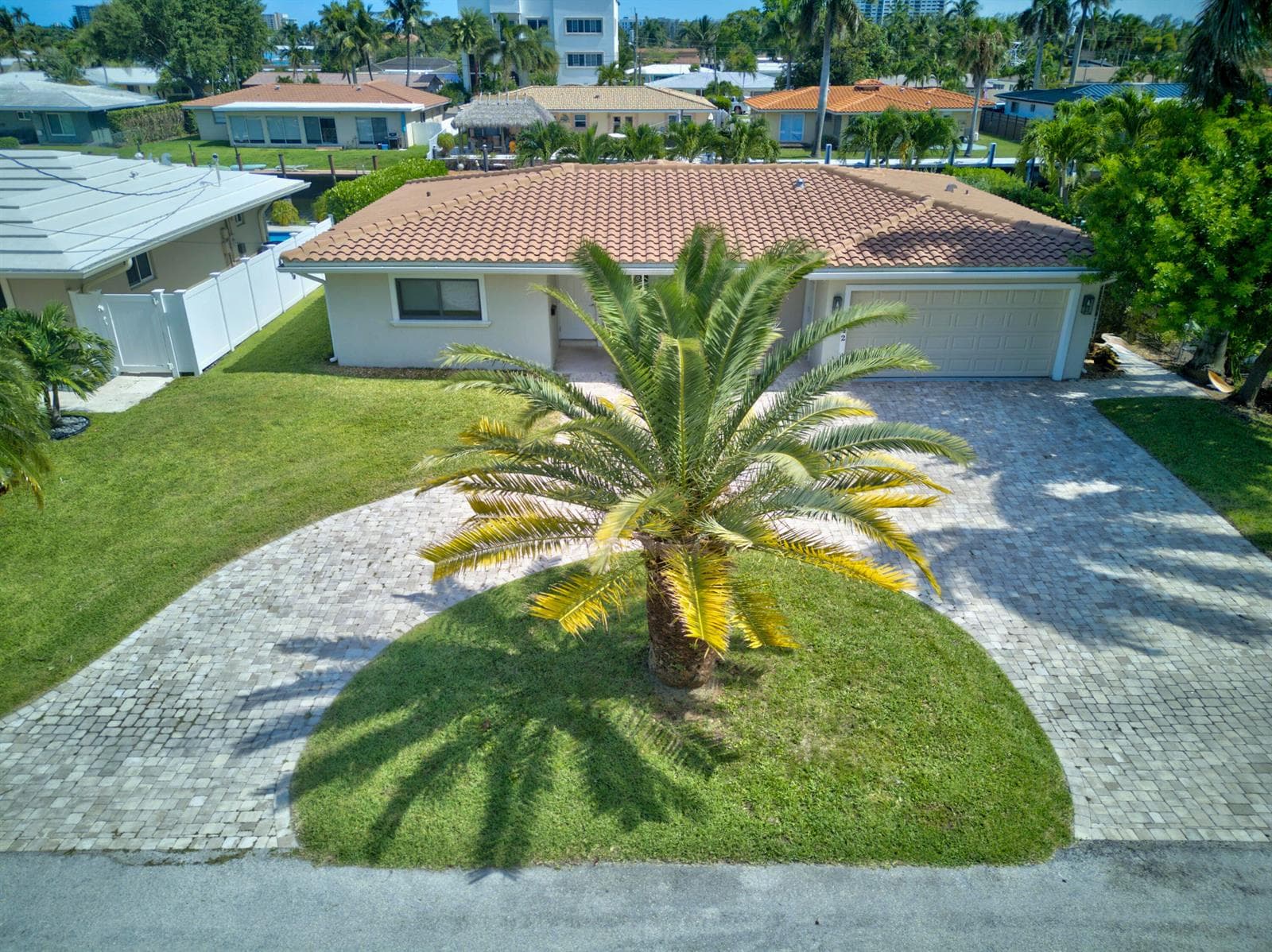 2542 SE 10th Street photo 7