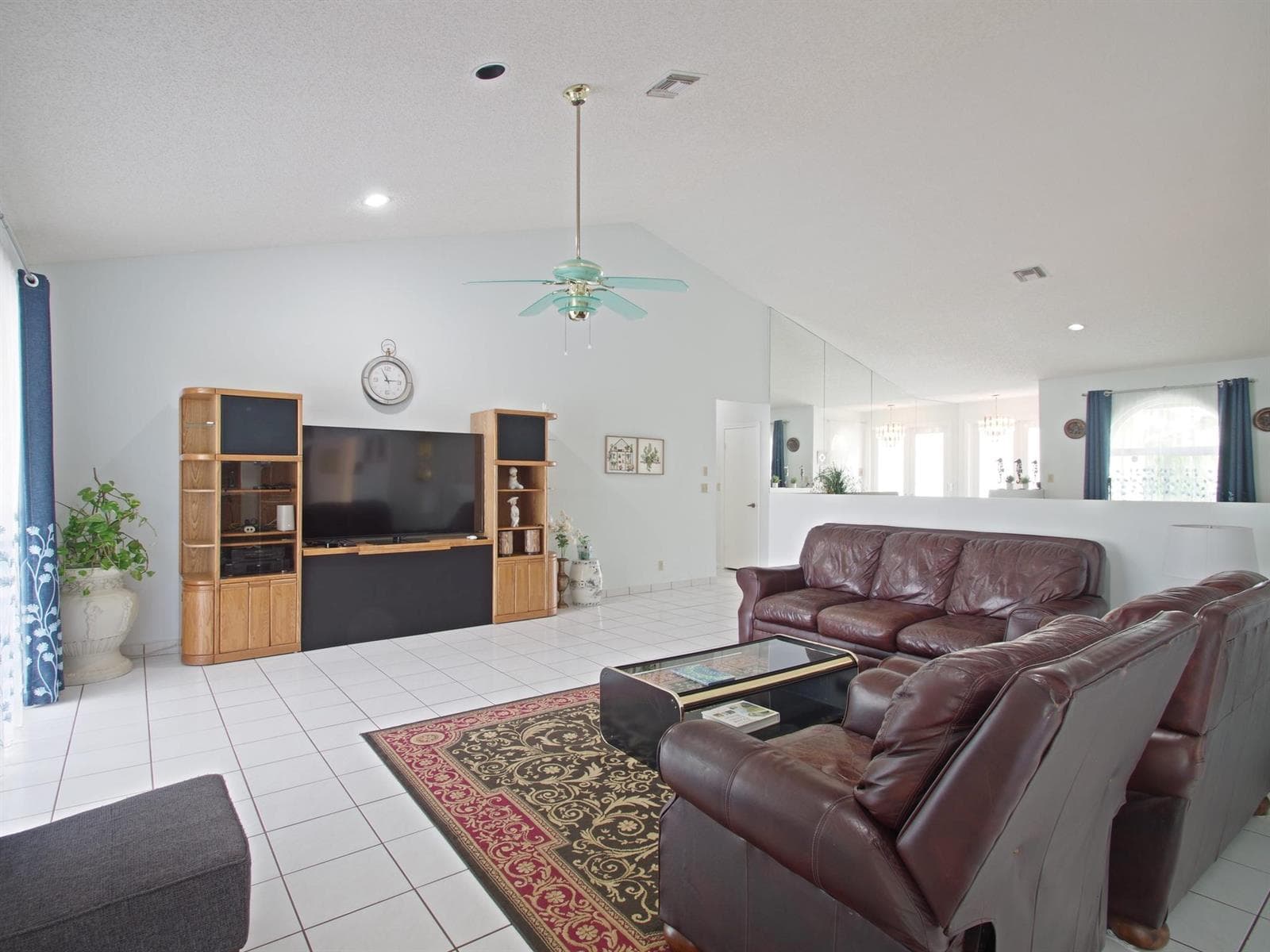 6300 NW 60th Way photo 6