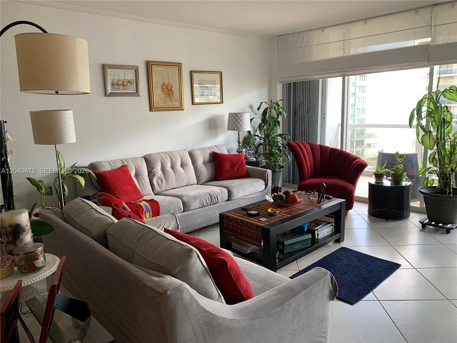 5700 Collins Ave #12N 1