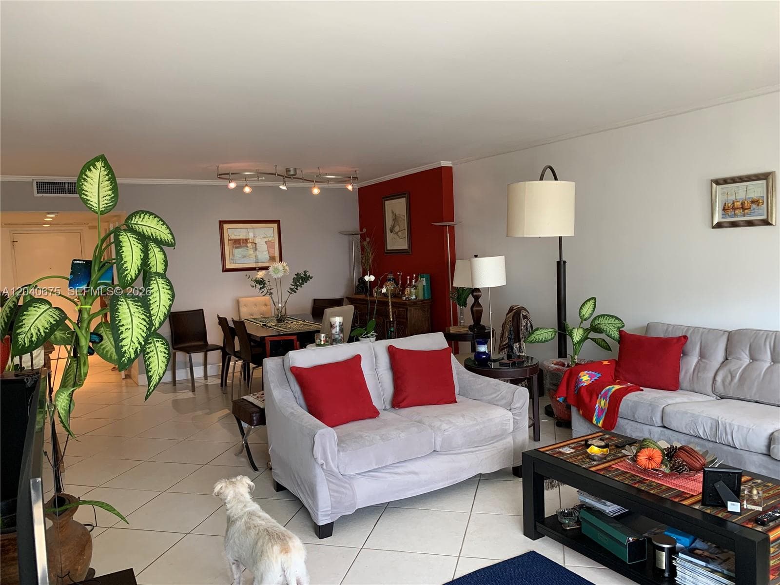 5700 Collins Ave #12N 4