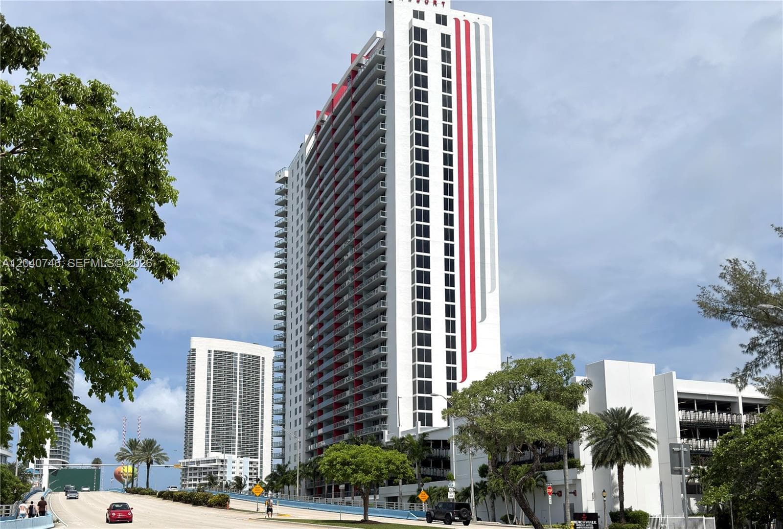 2602 E Hallandale Beach Blvd #R1910 4