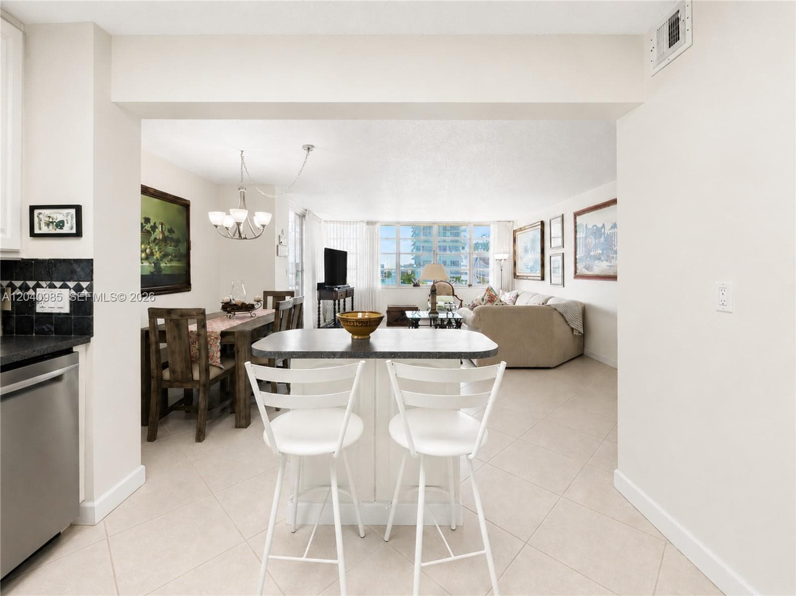 1817 S Ocean Dr 620 photo 6
