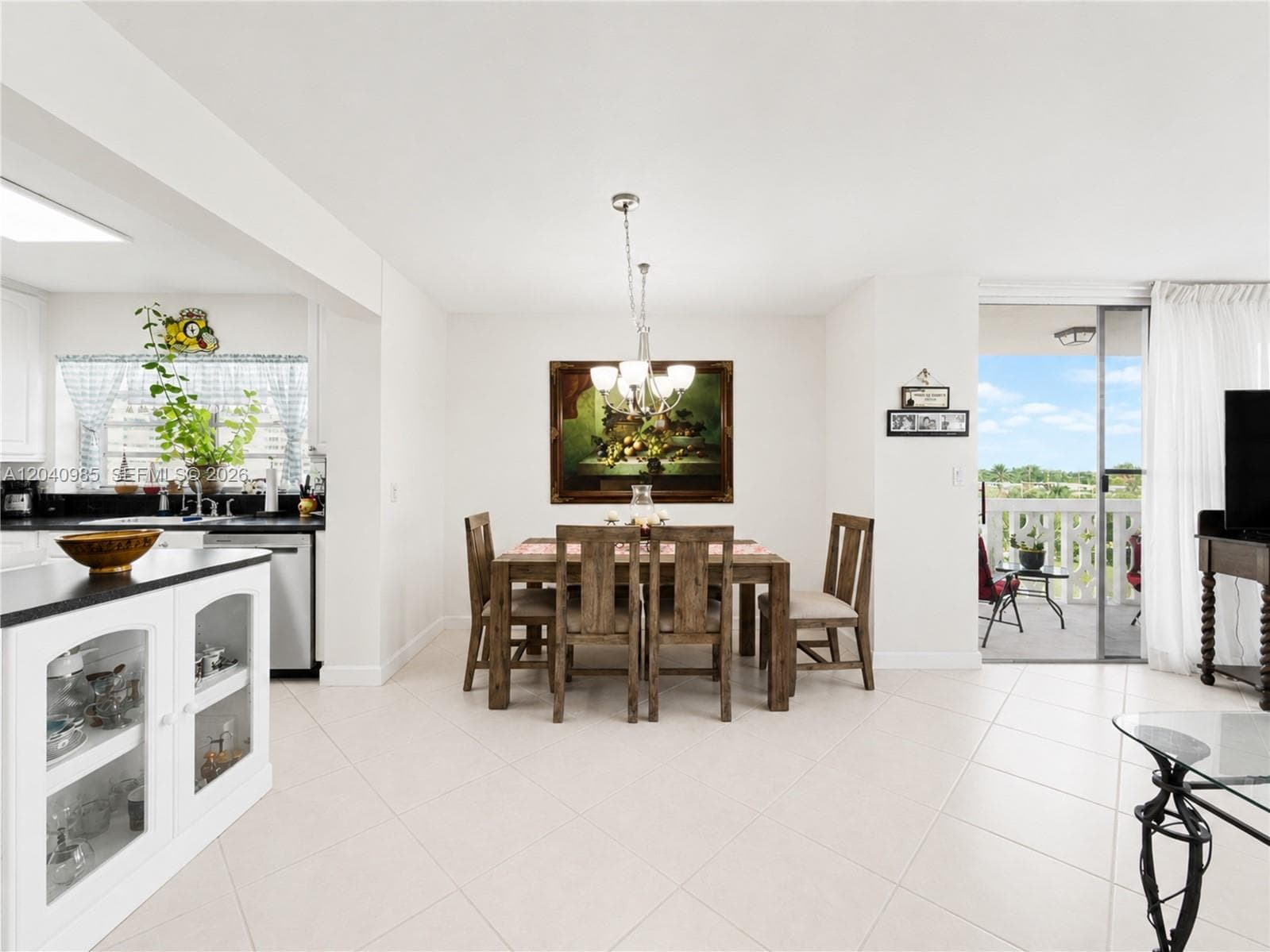1817 S Ocean Dr 620 photo 7
