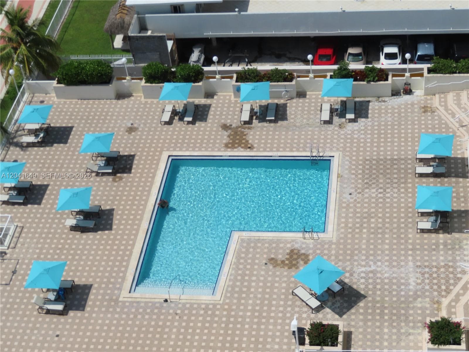 5701 Collins Ave 619 photo 23