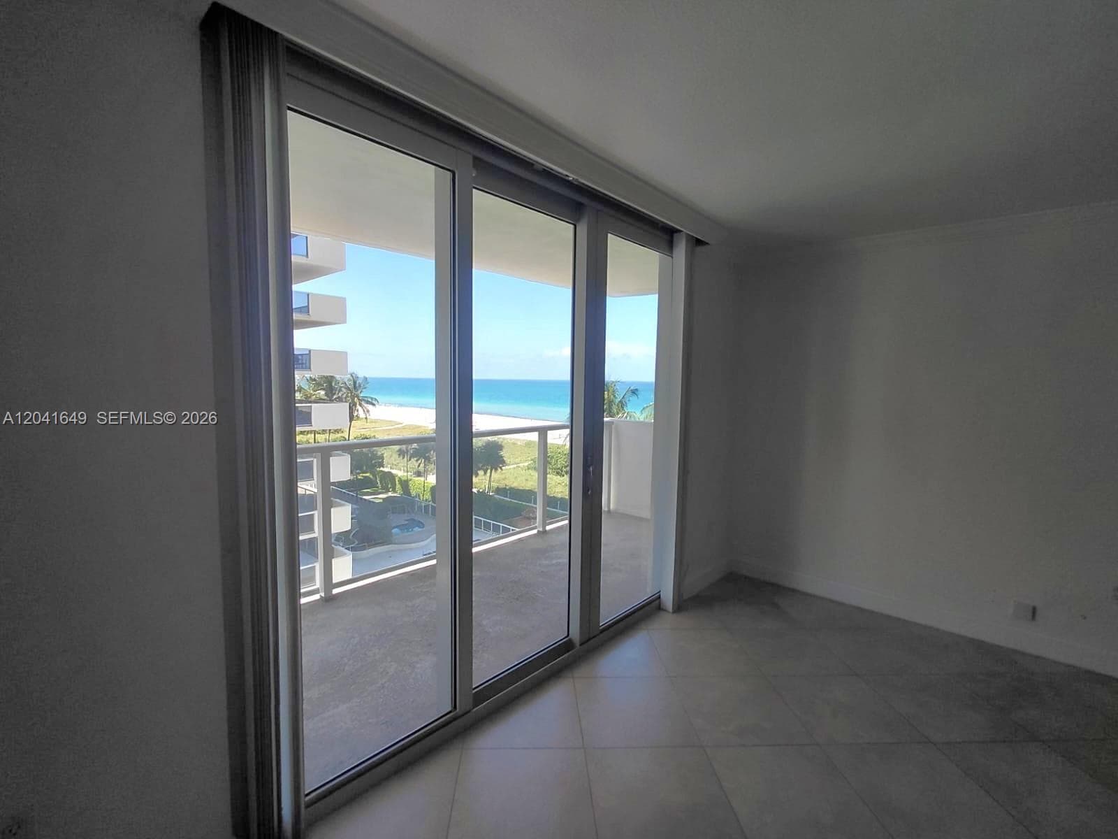 5701 Collins Ave 619 photo 15