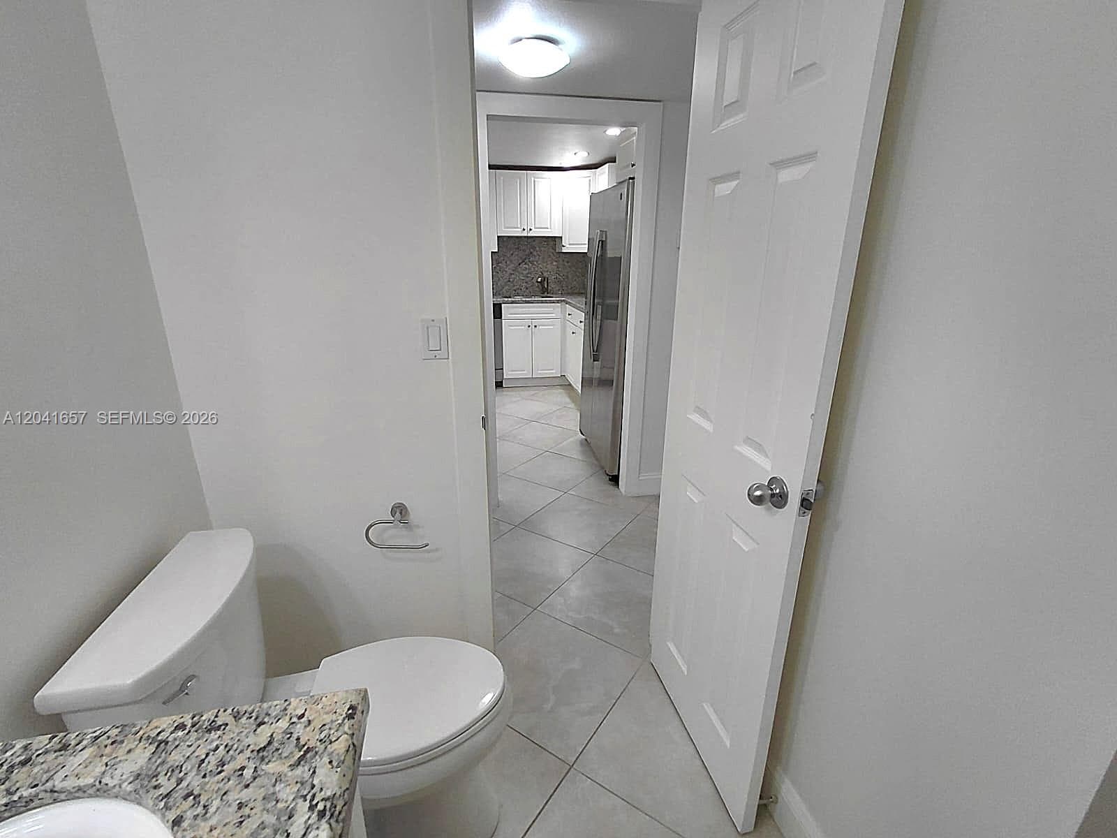 5701 Collins Ave 619 photo 8