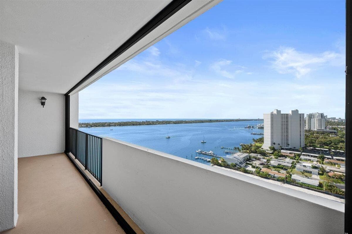 5600 N Flagler Drive #2304 2