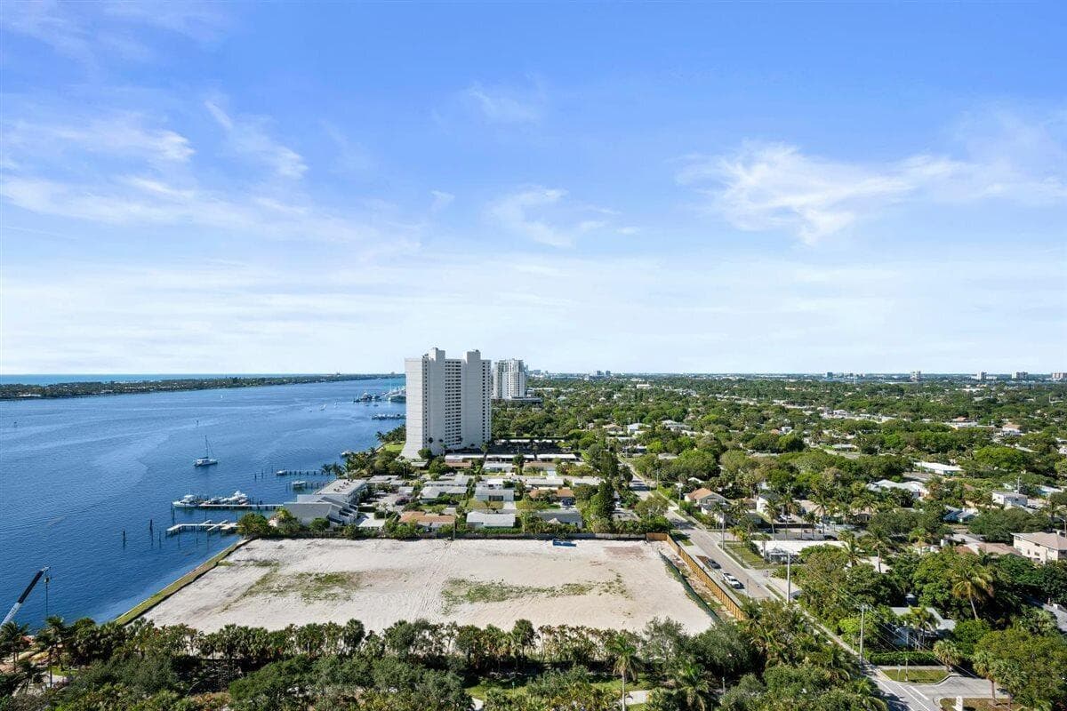 5600 N Flagler Drive #2304 4