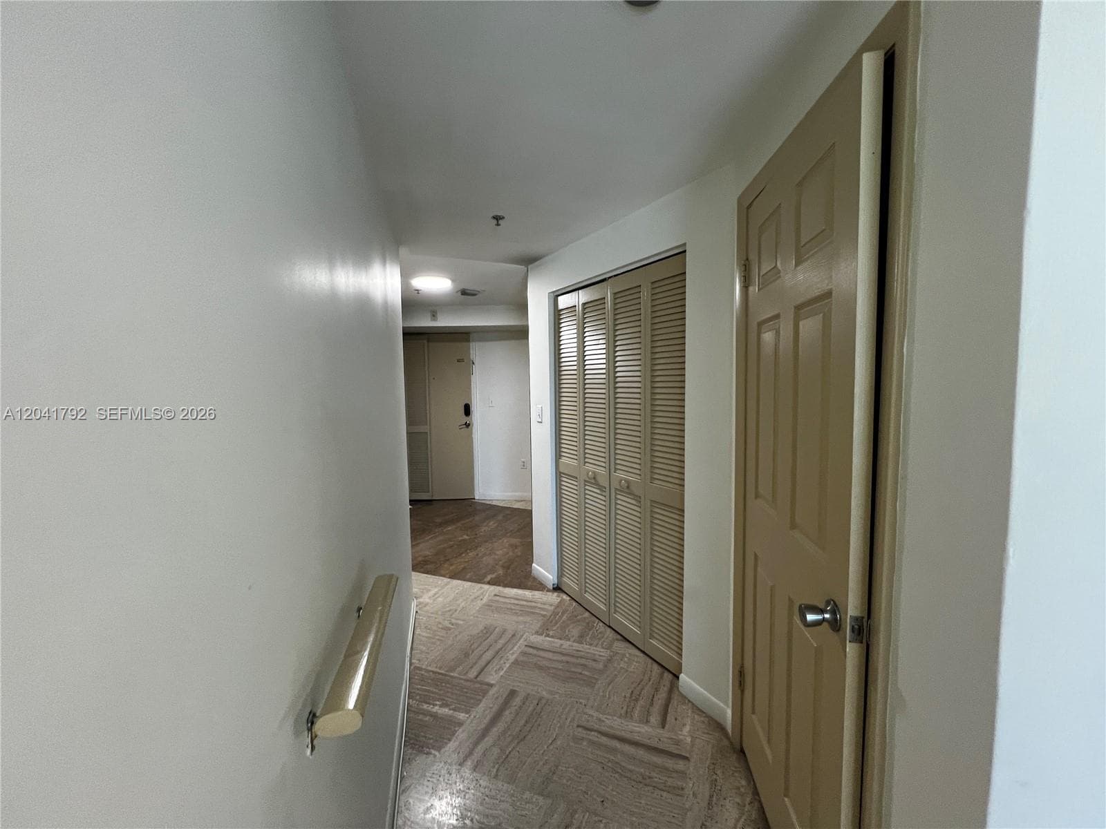 5445 Collins Ave L3 photo 11