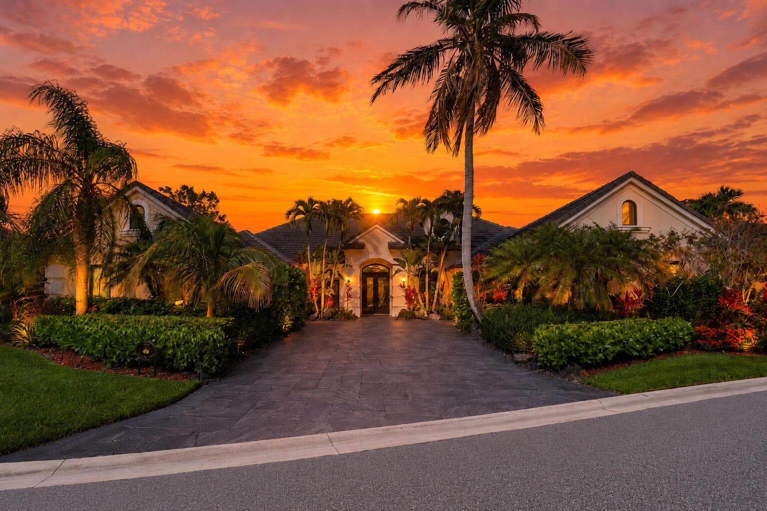 18989 SE Windward Island Lane 4