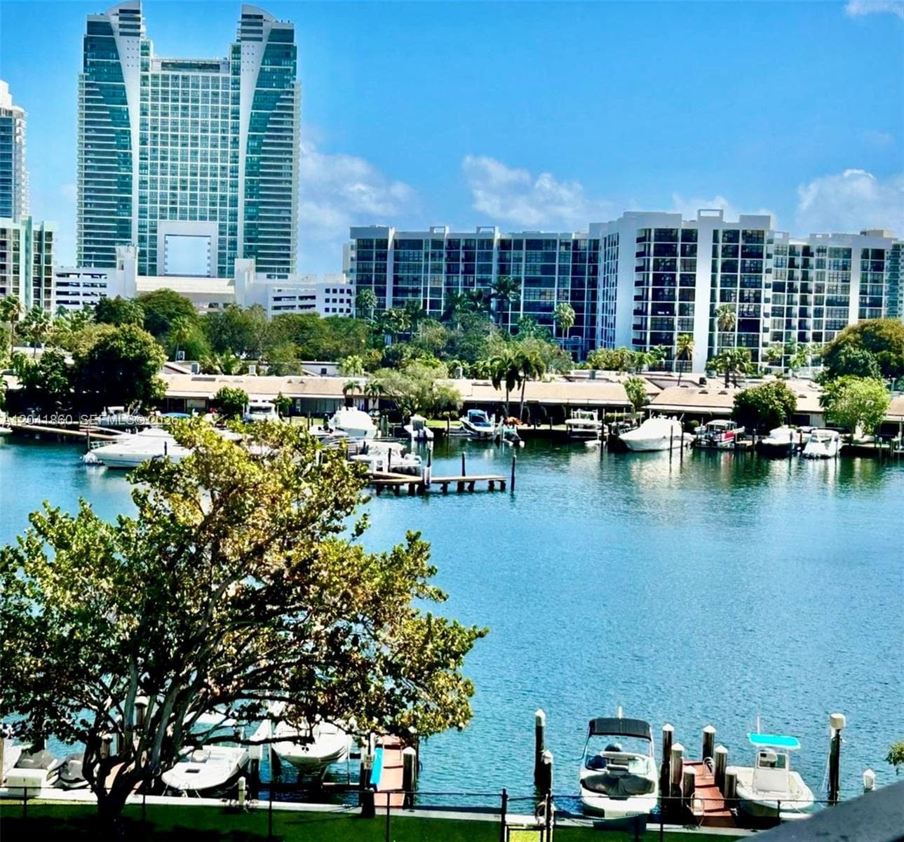 500 Three Islands Blvd 223 photo 4