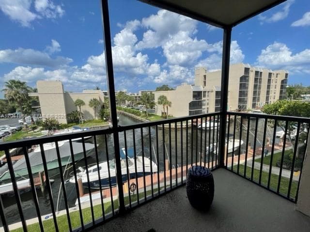17 Royal Palm Way #302 2