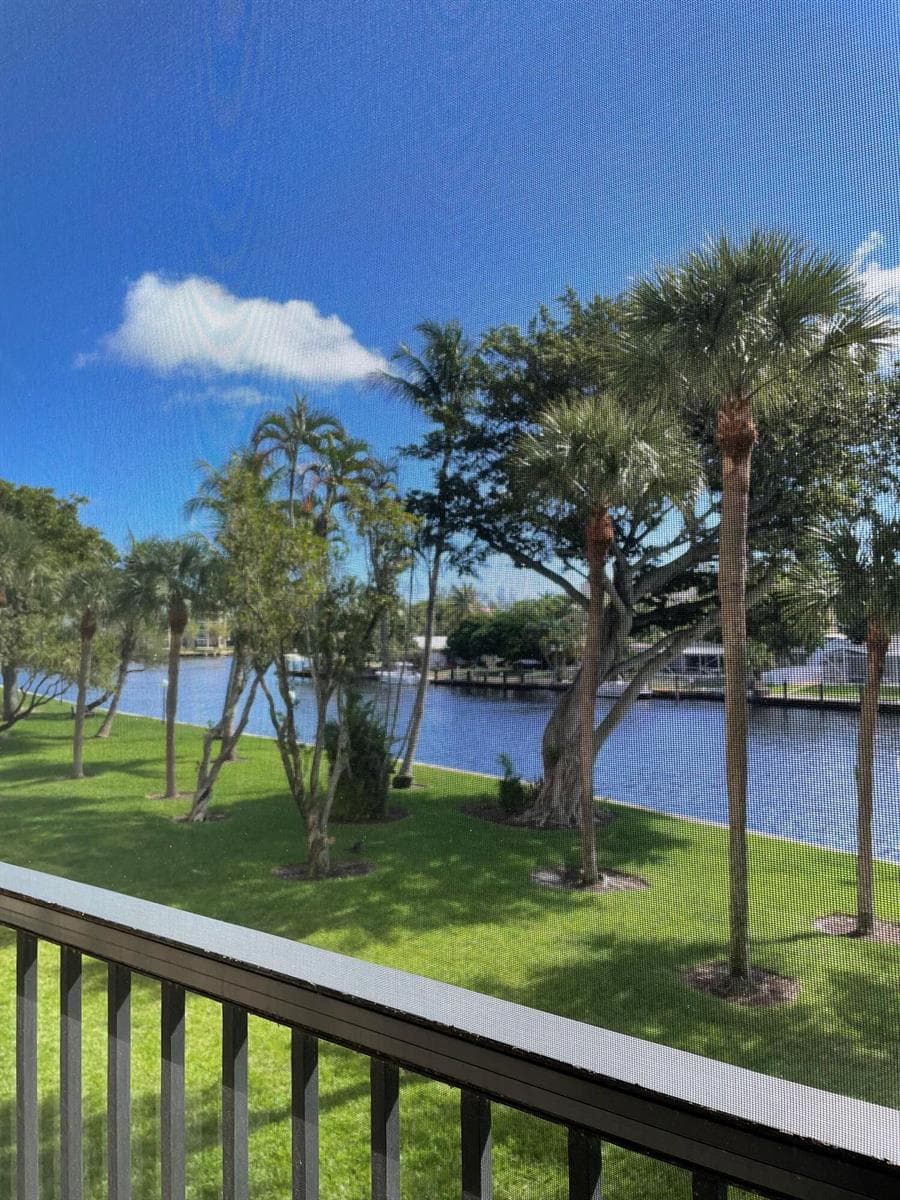 14 Royal Palm Way #204 1