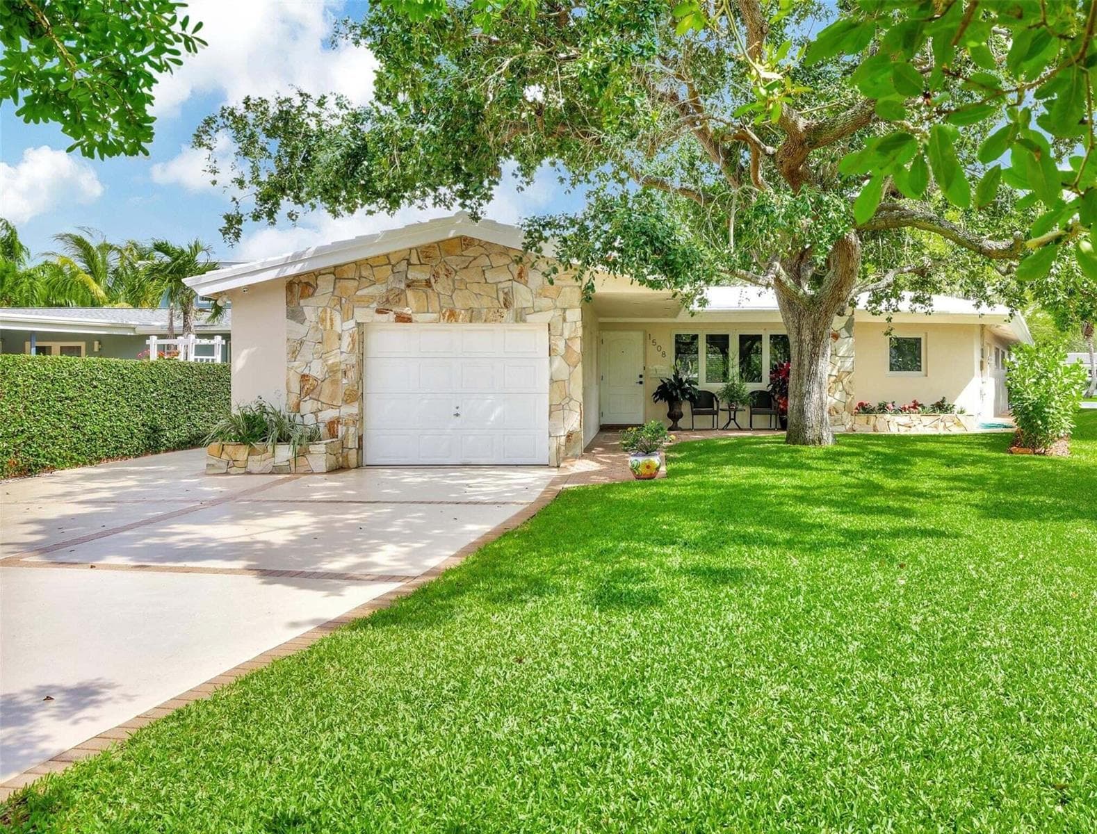 1508 NE 30th Court 2