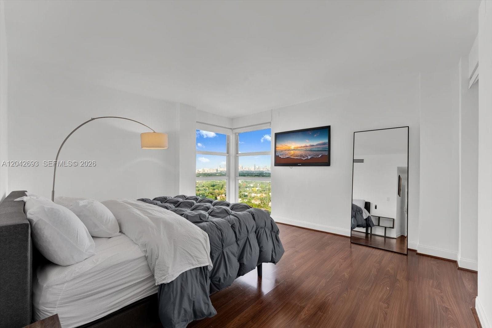 4201 Collins Ave 2301 photo 25