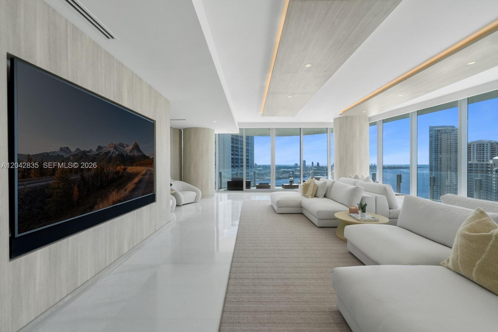 300 Biscayne Boulevard Way #2701 2