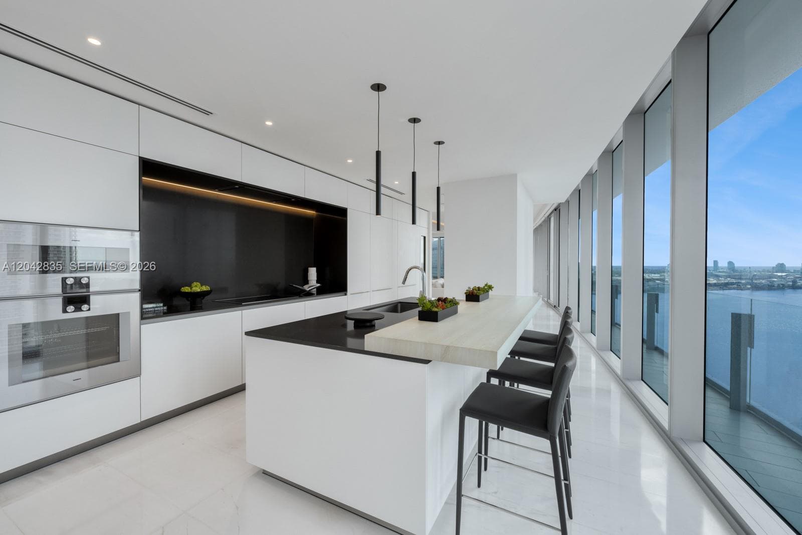 300 Biscayne Boulevard Way 2701 photo 10