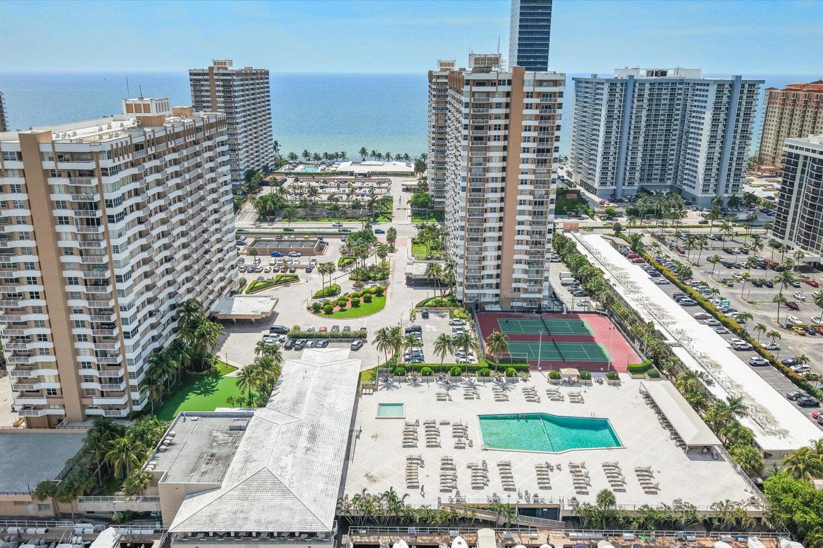 1980 S Ocean Drive #19a 1
