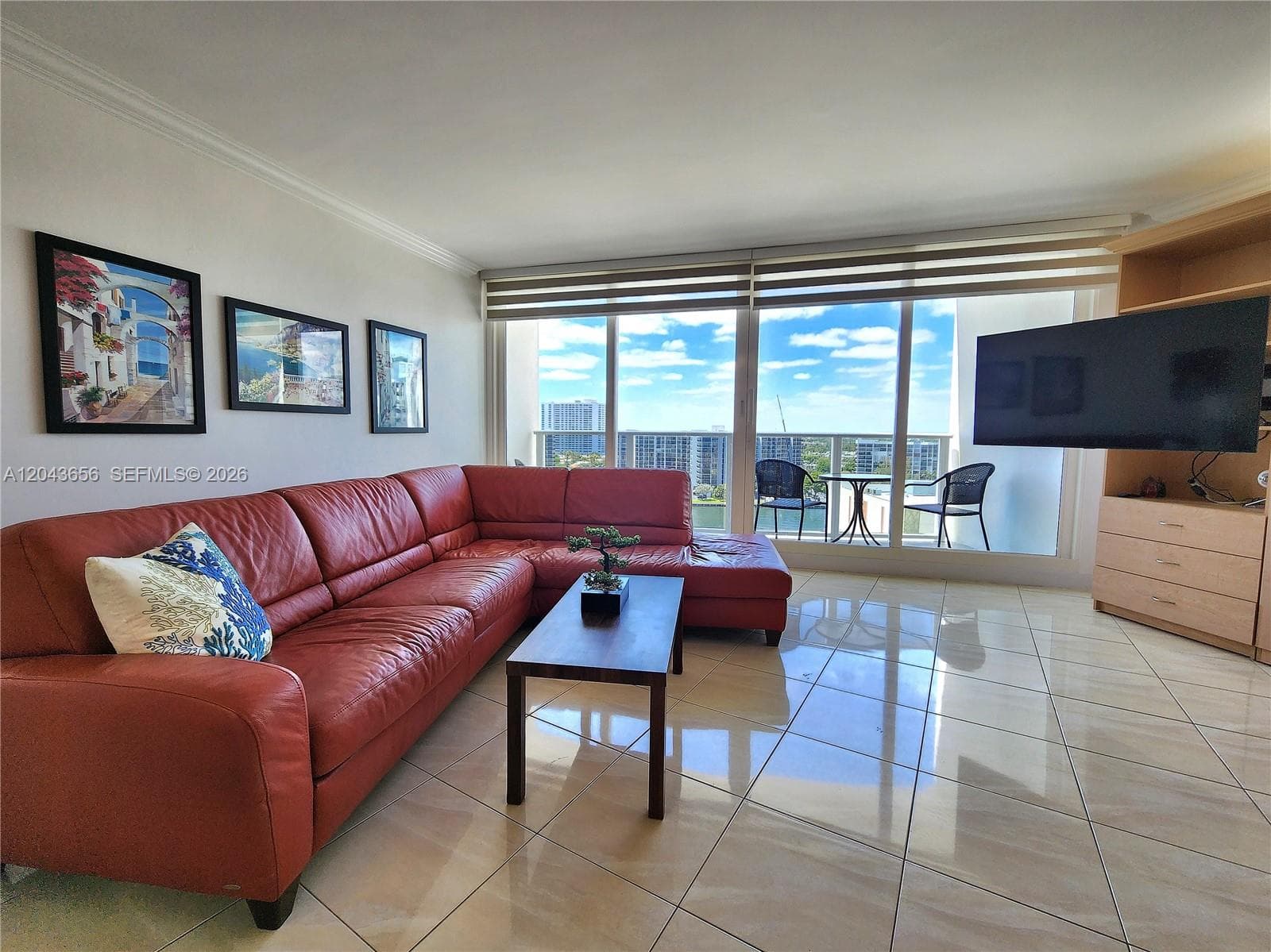 3505 S Ocean Dr 1103 photo 4