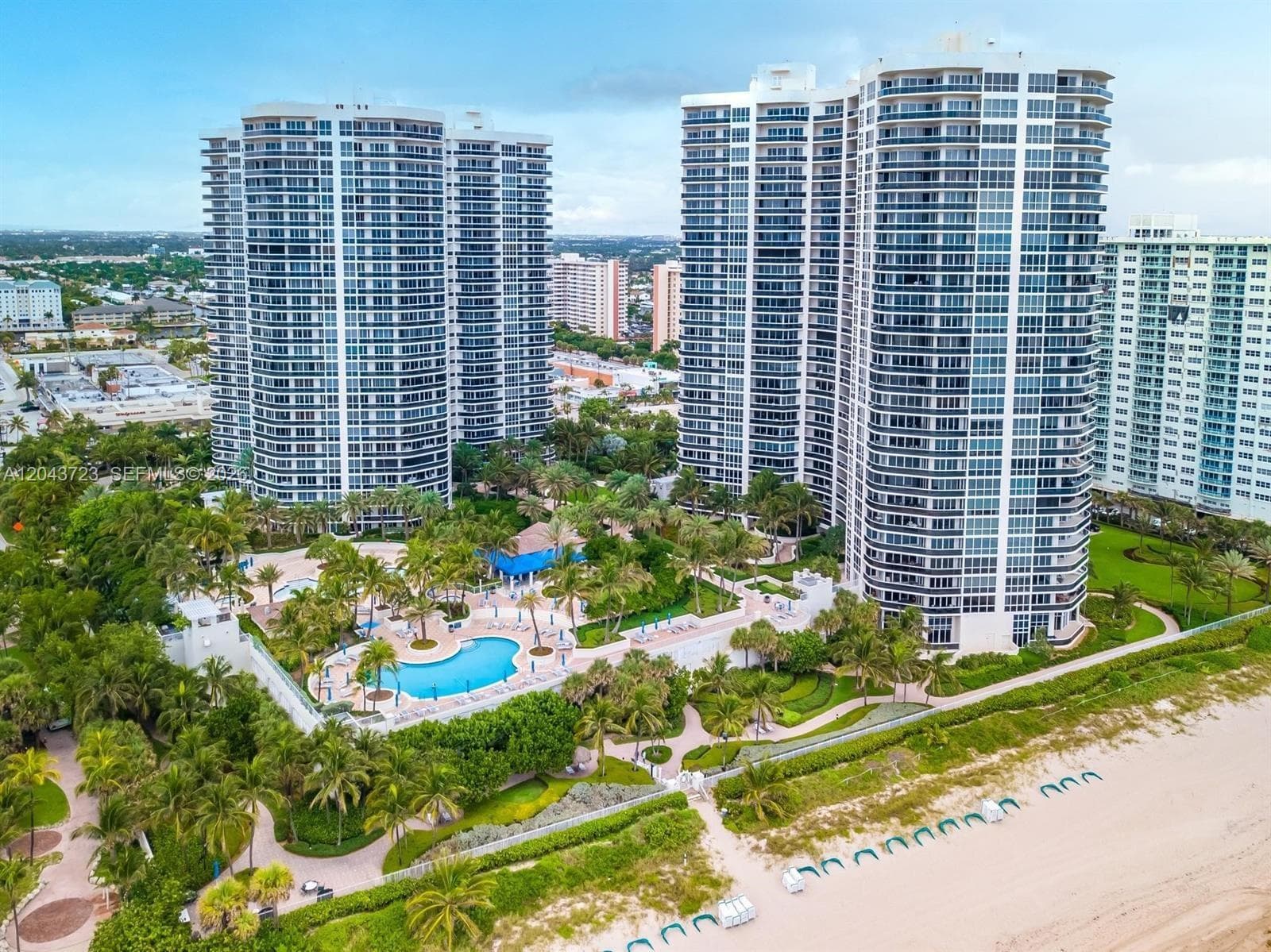 3200 N Ocean Blvd 702 photo 23