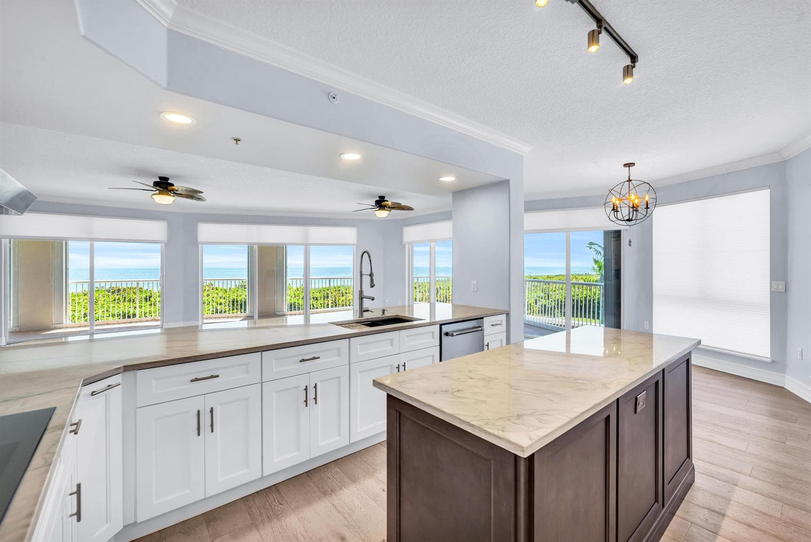 4160 N Highway A1a 207a photo 5