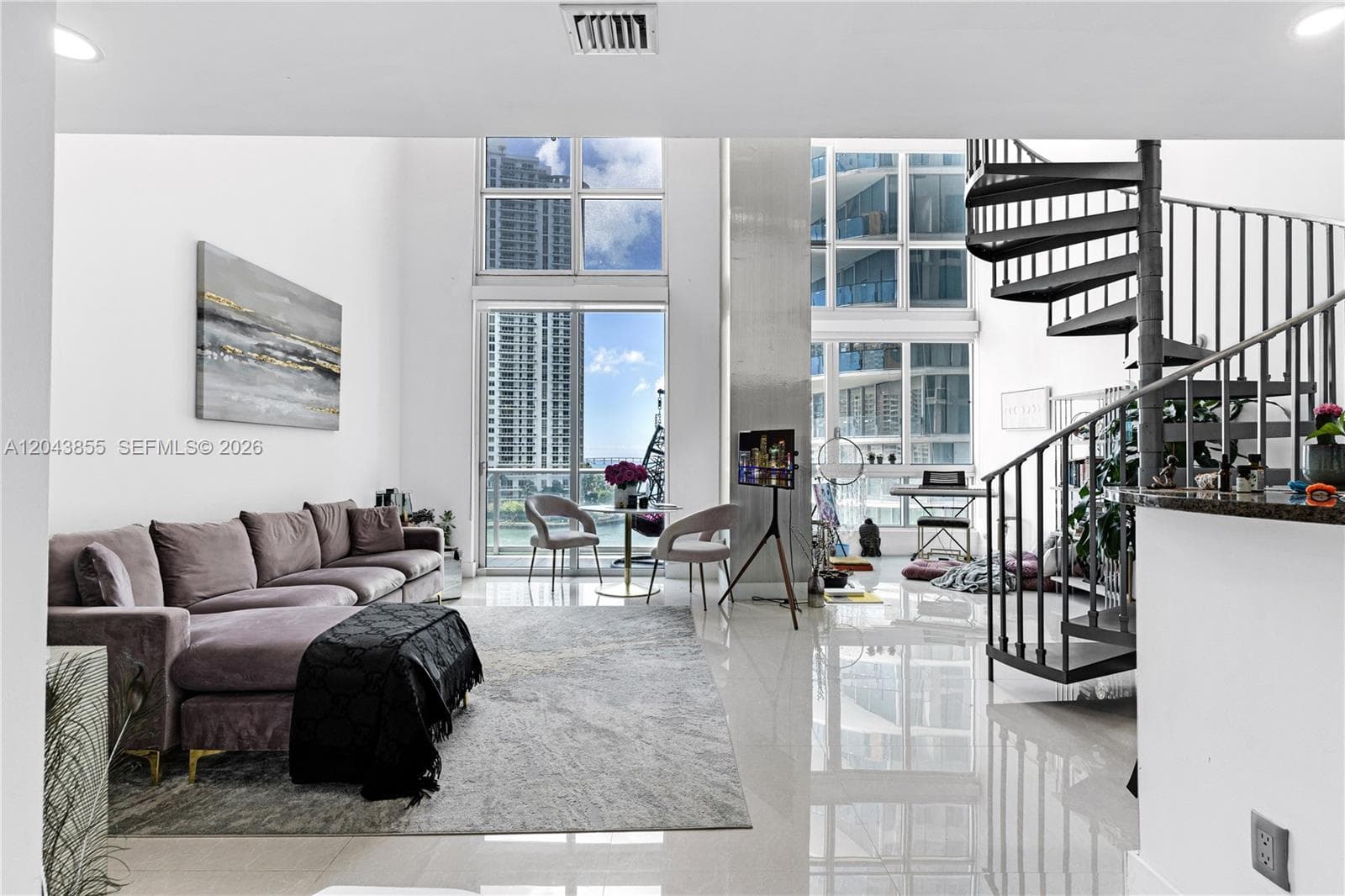 300 S Biscayne Blvd L-612 photo 13