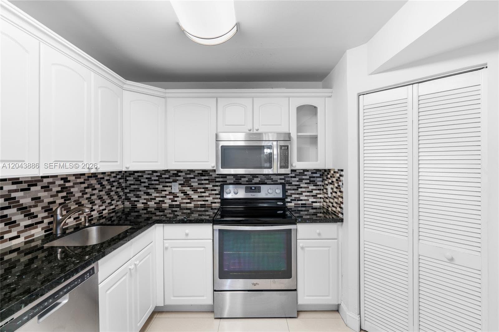 9273 Collins Ave 408 photo 6