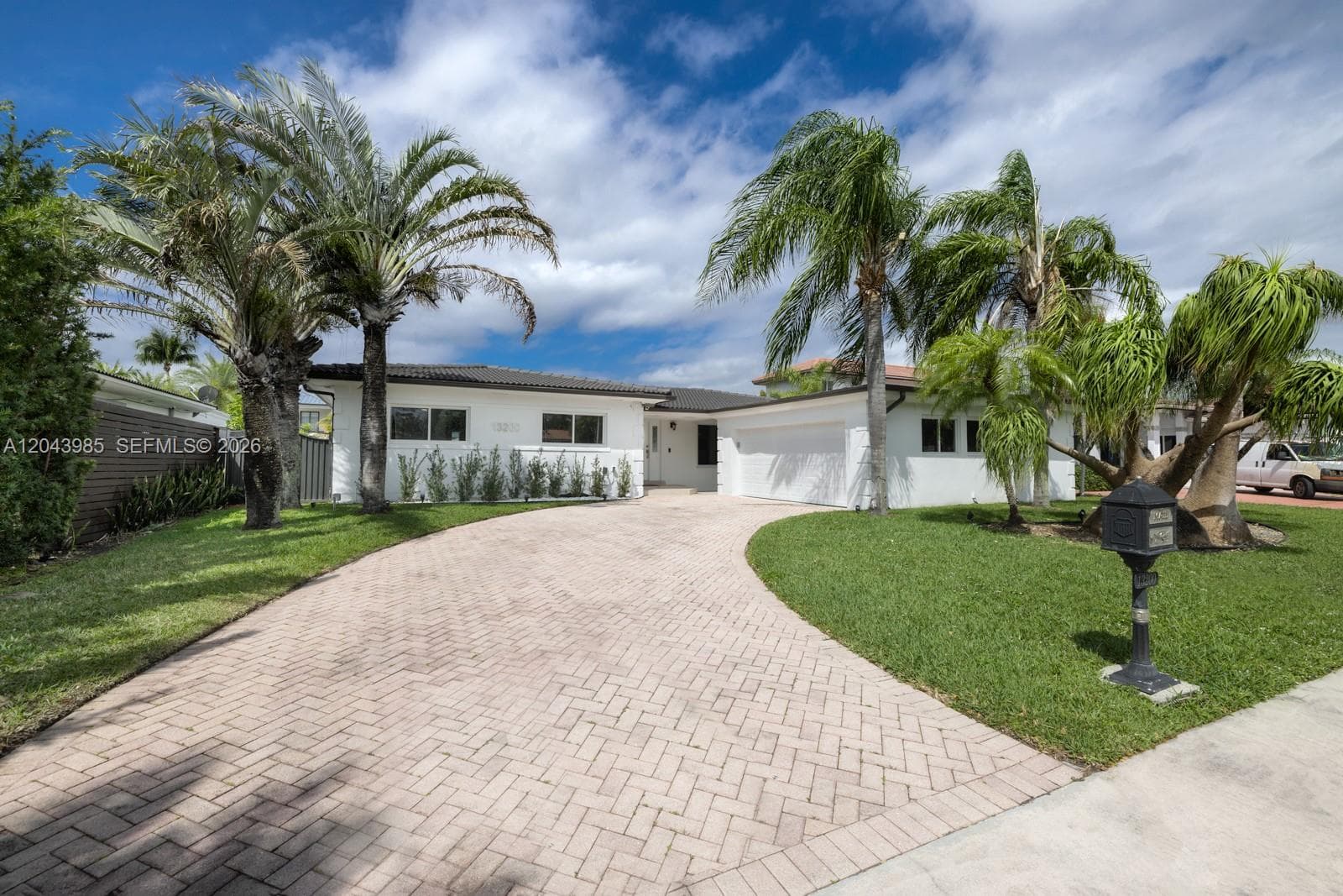 13200 Ortega Ln 1