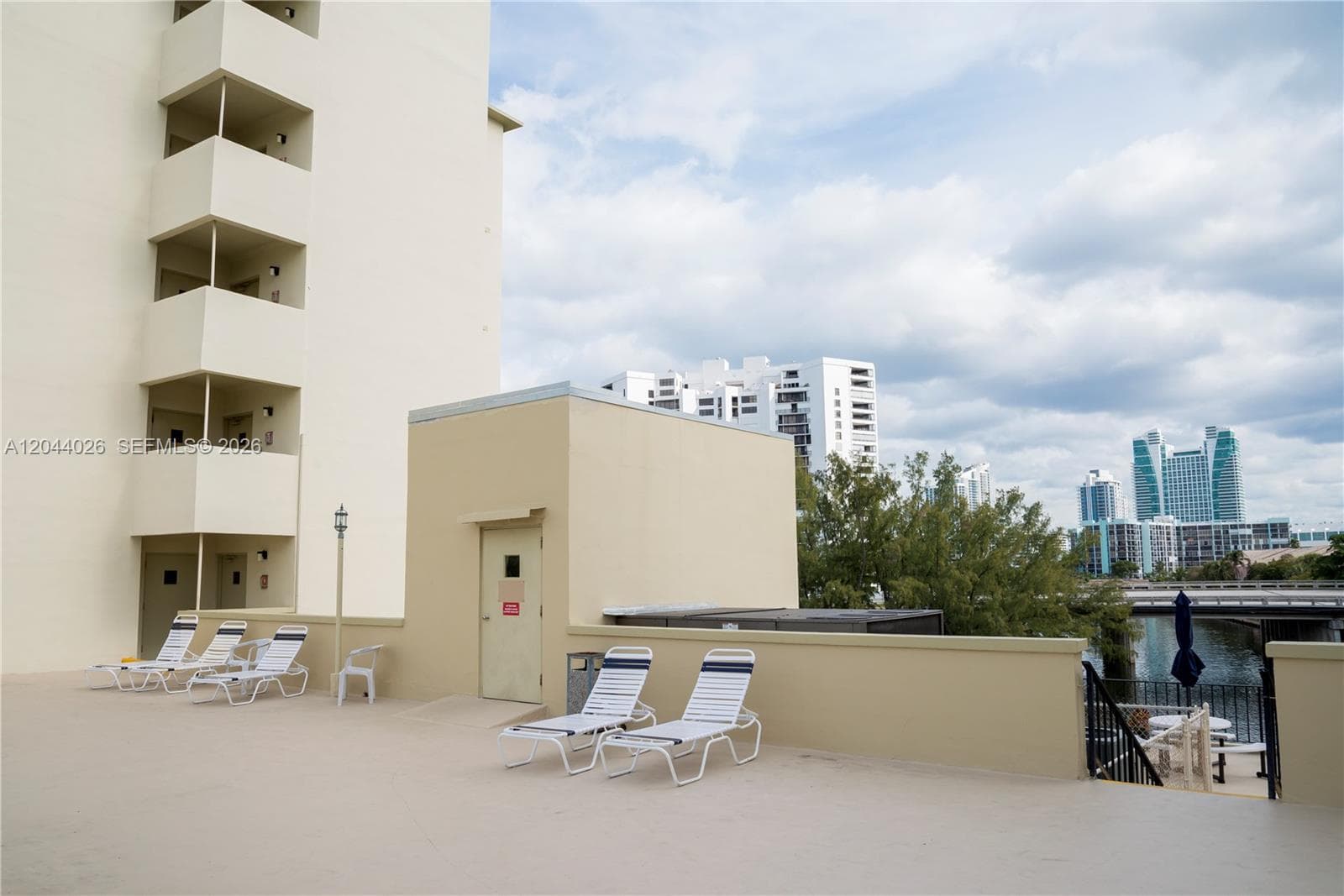 200 Diplomat Pkwy 234 photo 6
