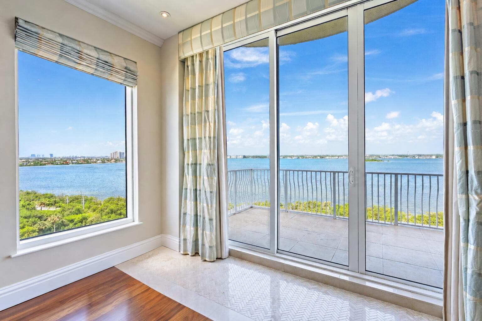 5310 N Ocean Drive 801 photo 15