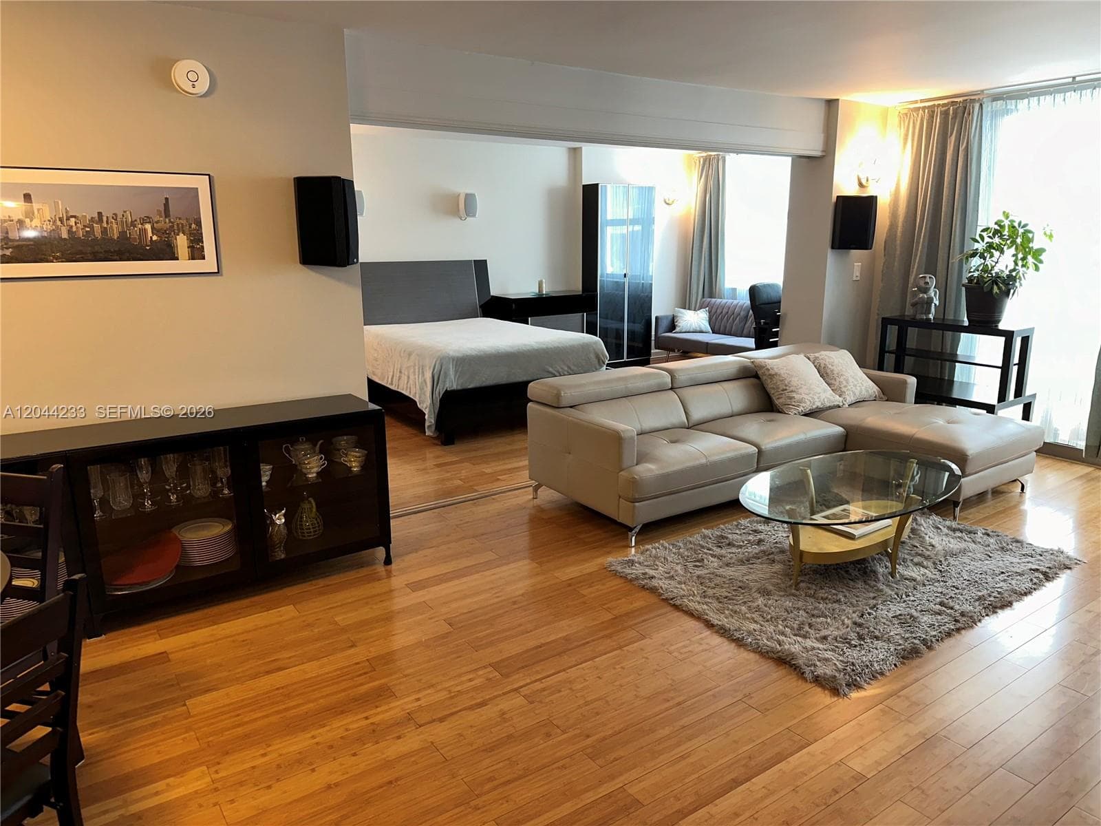 6039 Collins Ave 1205 photo 14