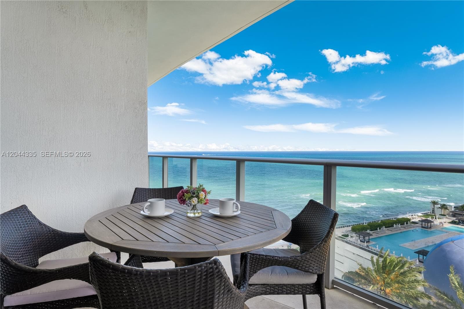 4111 S Ocean Dr 1405 photo 1