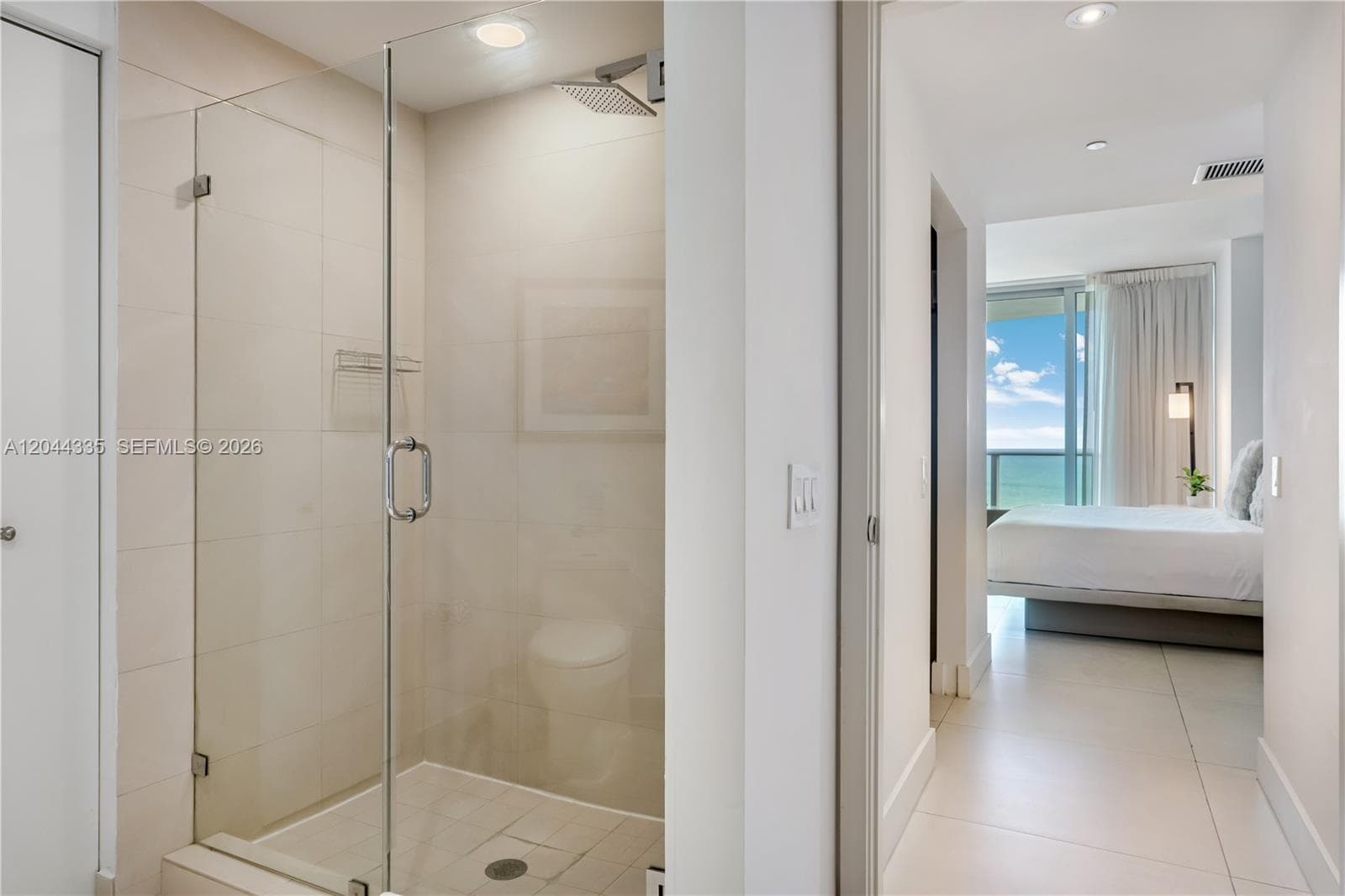 4111 S Ocean Dr 1405 photo 19
