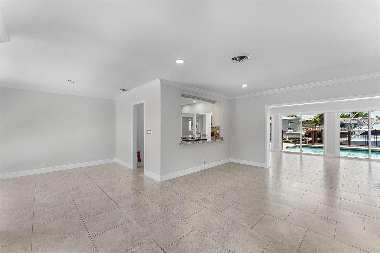1525 SE 6th Street 5